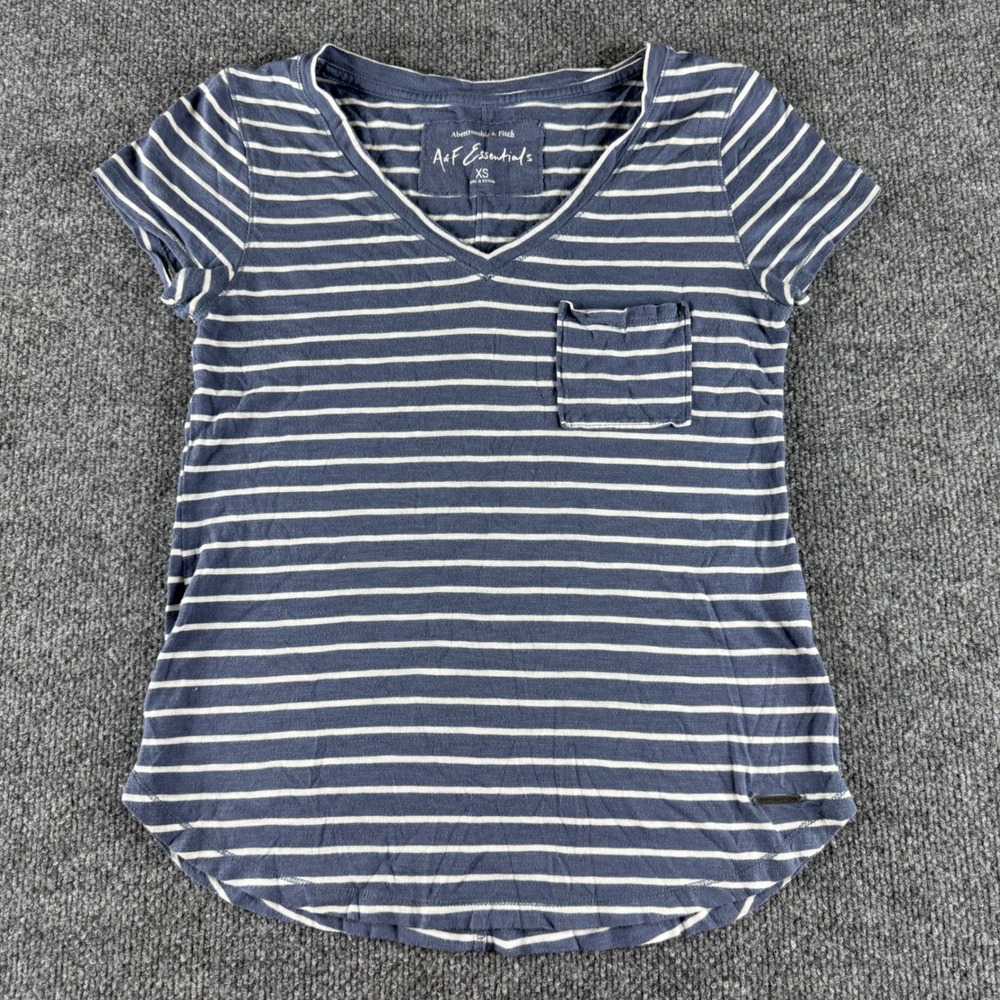 Abercrombie & Fitch A&F Essentials Blue White Striped V-Neck Pocket Tee XS